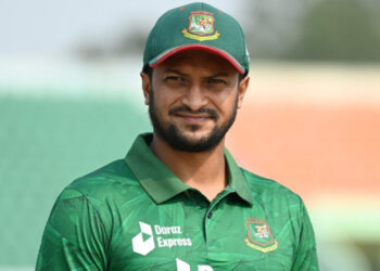 বিশ্বকাপ শেষ সাকিবের, ফিরছেন ঢাকায়