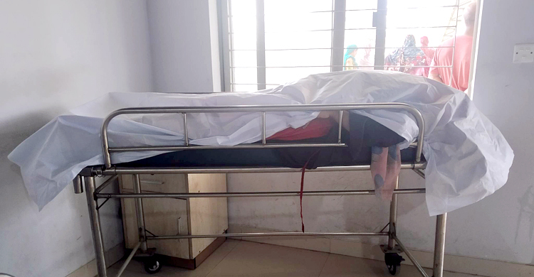 গাজীপুরে পুলিশের সঙ্গে সংঘর্ষে নারী পোশাককর্মী নিহত